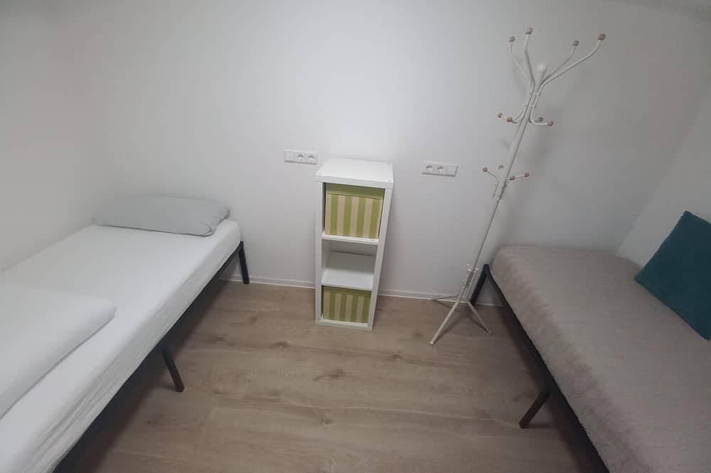 Ganze Wohnung, Fewo Heidenheim Bluewall in Heidenheim, Stuttgart Region