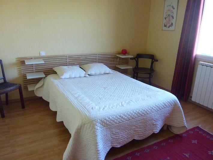 Location de vacances pour 6 personnes, avec vue et terrasse à Sonnay - 3