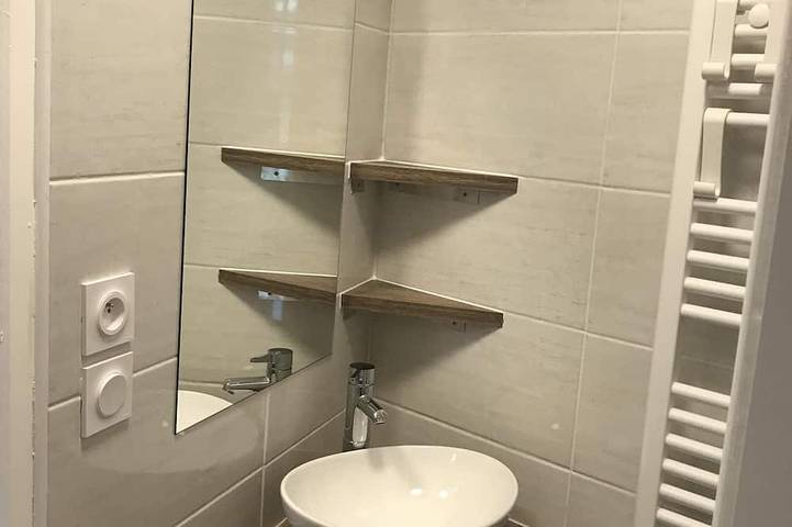 Gîte pour 4 personnes, avec balcon, animaux acceptés dans Gare De La Bourboule - 4