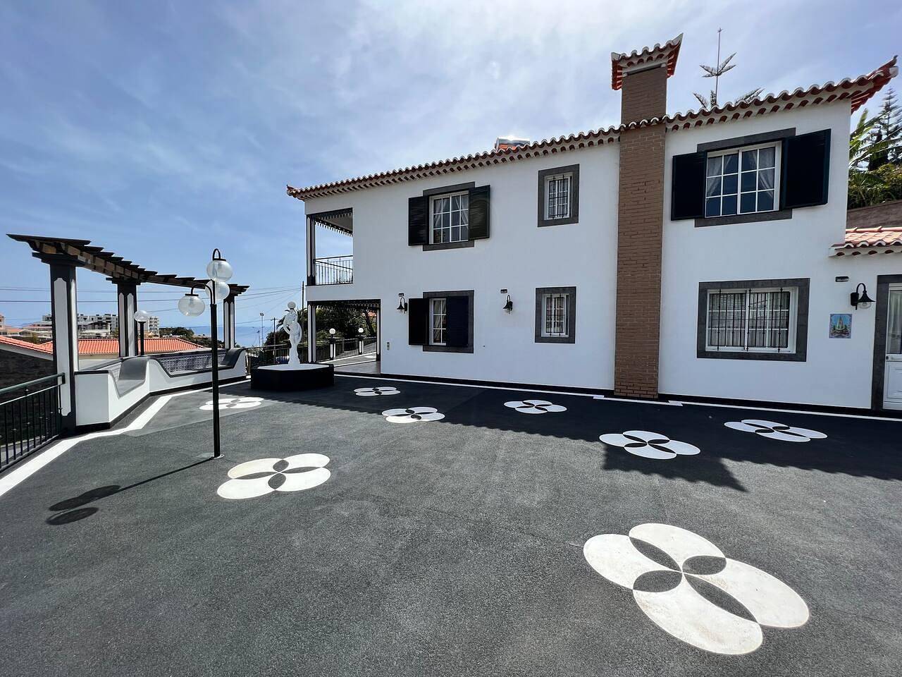 Apartamento de férias inteiro, Apartamento de férias para 4 pessoas com terraço in Funchal (São Pedro), Madeira