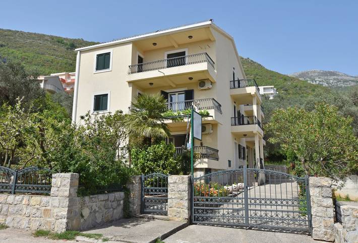 Ferienwohnung für 4 Personen in Montenegro - 3