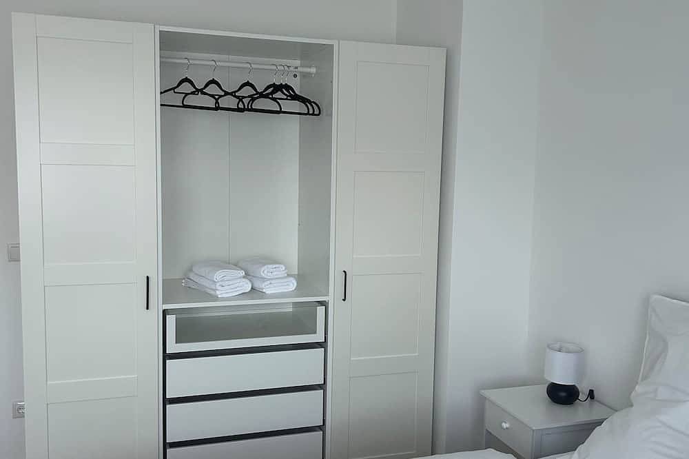 Geheel appartement, Stilvolle & Moderne Ferienwohnung in Rath Düsseldorf in Düsseldorf, Düsseldorf en omgeving