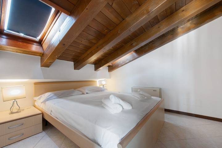 Ferienhaus für 3 Personen, mit Kinderpool und Whirlpool in Desenzano del Garda - 2