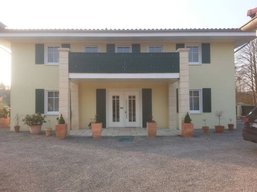 Ganze Ferienwohnung, Einliegerwohnung 1 mit Garage in Beverungen, Kreis Höxter