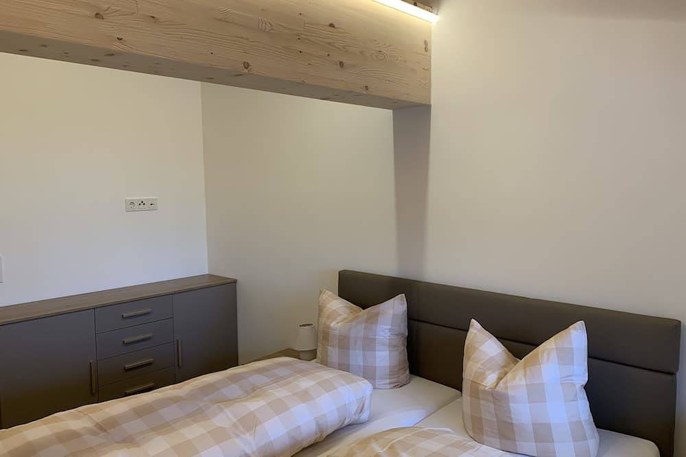 Geheel appartement, Ferienwohnungen Riezler 05 in Hirschegg Kleinwalsertal, Mittelberg