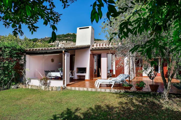 Beach house for 6 people, with garden, with pets in Sardinia