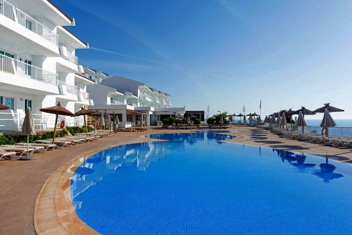 Ferienhaus für 3 Personen, mit Balkon und Terrasse sowie Garten und Pool in Calas de Mallorca - 2