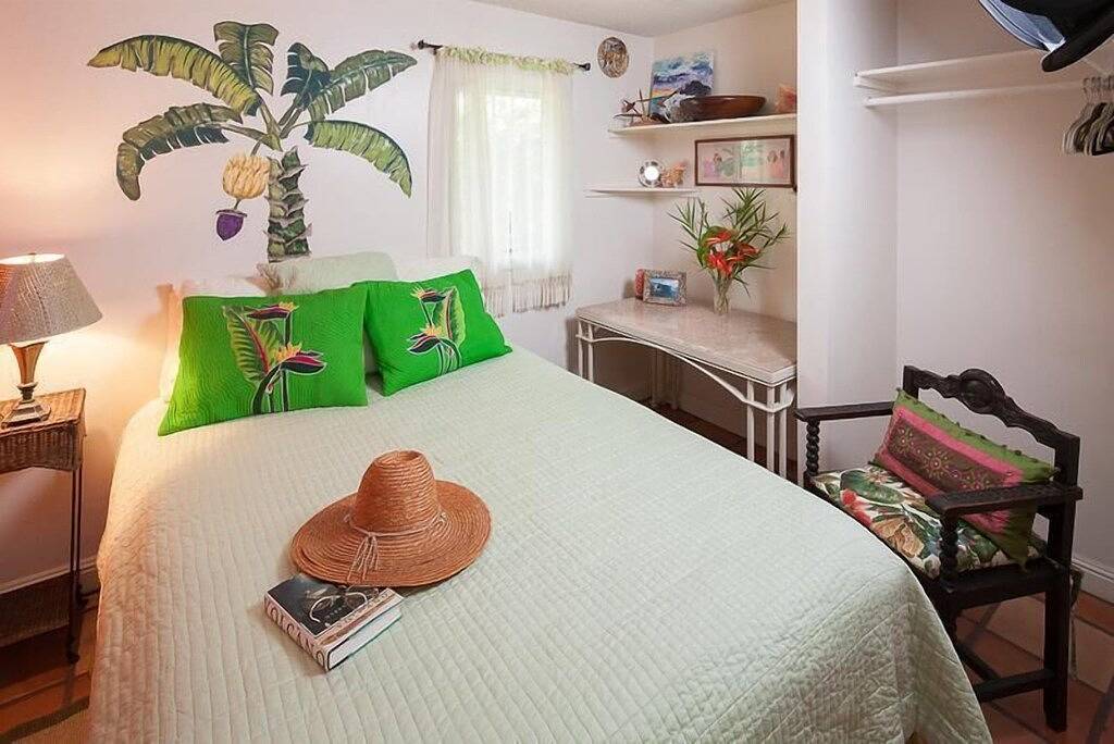 Clean & Green With Ocean View in Waikui, Kawaihae