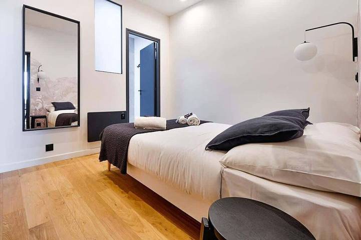Ganze Wohnung, Appartement de luxe 3 Br avec Salon Tv in Saint-Mandé, Val-de-Marne
