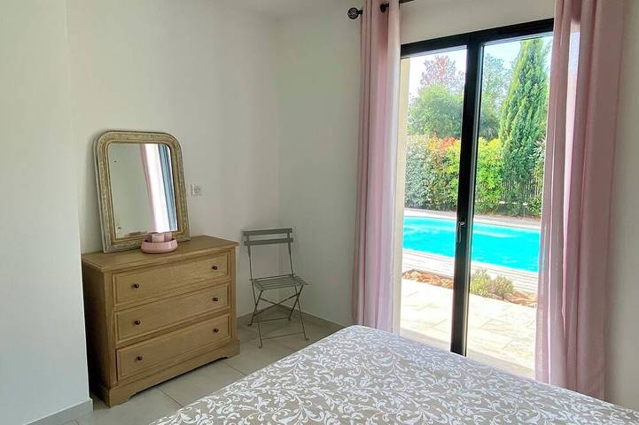 Location de vacances pour 6 personnes, avec jardin à Prunelli-di-Fiumorbo - 2