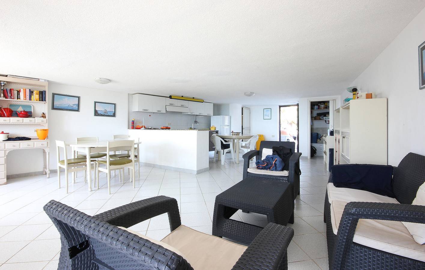 Rückzugsort am Strand mit AC, Parkplatz, Terrasse und Internet in Tyrrhenische Küste Kalabrien