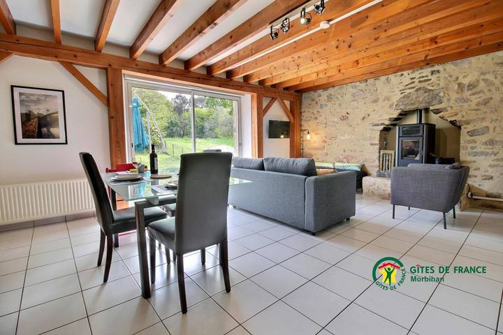 Gîte pour 4 personnes, avec jacuzzi et jardin à Péaule - 2