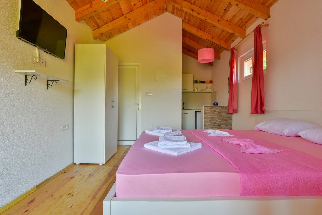 Appartement entier, Appartement de vacances pour 2 personnes avec balcon/terrasse in Monténégro