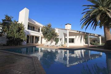 Location de vacances pour 6 personnes, avec piscine et jardin dans Golf de Saint Cyprien