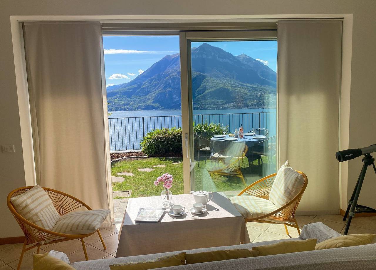 Ganze Wohnung, Vista Paradiso I Ferienwohnung mit Pool in Gemeinde Perledo, Westliche Bergamo-Alpen