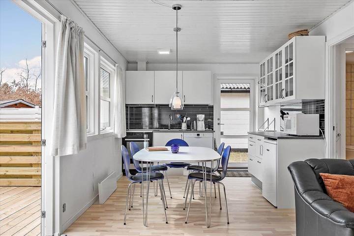 Ferienhaus für 4 Personen, mit Terrasse und Pool auf Bornholm - 3