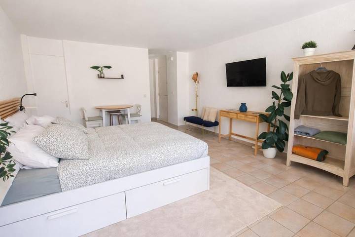 Gîte pour 4 personnes, avec Terrasse ainsi que Jardin et Vue à Martigny - 2