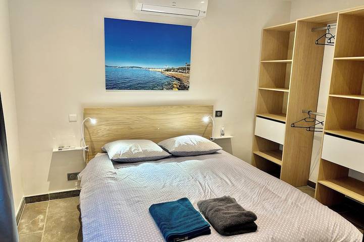 Gîte pour 4 personnes, avec balcon dans Bijou Plage Cannes - 2