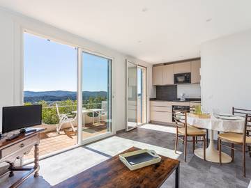 Vakantieappartement voor 2 Personen in Le Lavandou, Nationaal park Port-Cros, Afbeelding 2