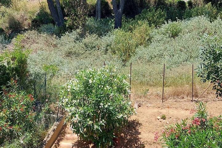 Location de vacances pour 6 personnes, avec balcon et jardin dans Saint Pierre la Mer
