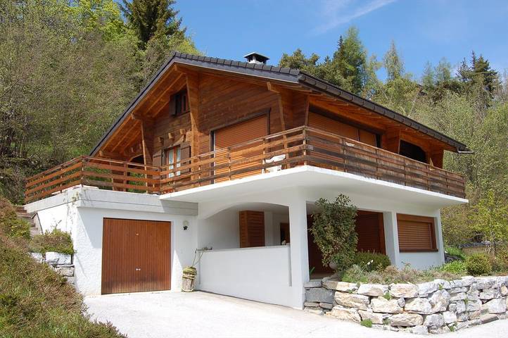 Chalet für 8 Personen, mit Garten in Chalais (Schweiz)