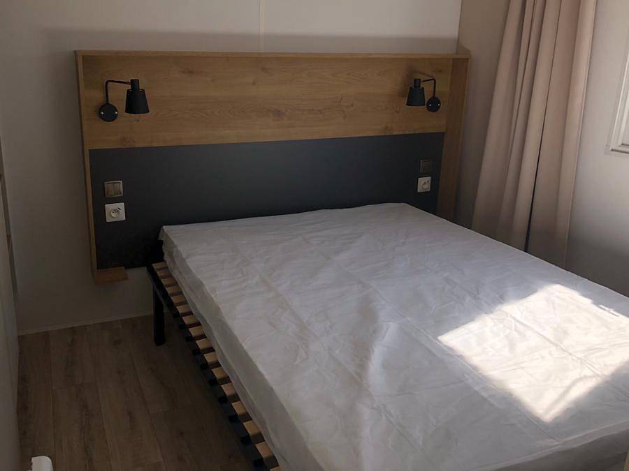 Camping Les Flots-Atlantique - Mobilhome 6 personnes - Premium 3 - 6/8 Pers. in Saint-Pierre-d'Oléron, Côte de Beauté