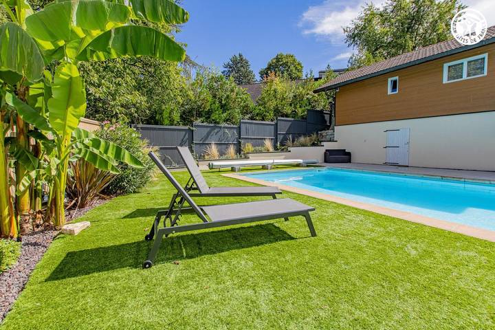 Gîte pour 2 personnes, avec jardin et piscine dans Beaujolais - 4