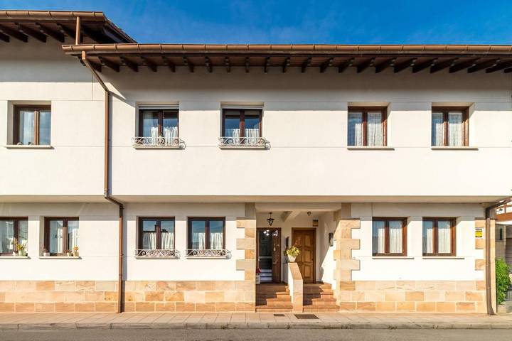 Apartamento de vacaciones para 6 personas, con terraza y vistas - 1