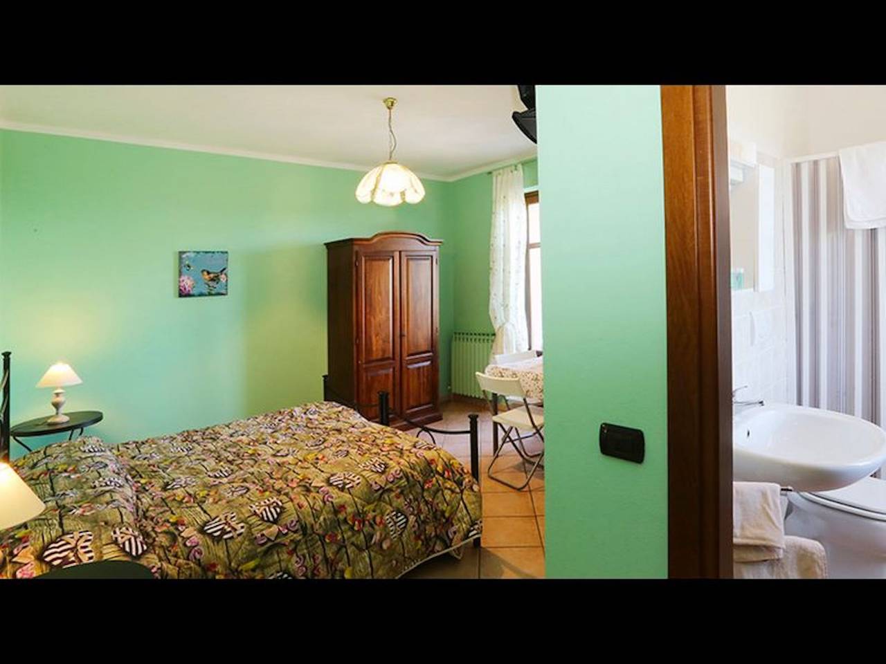 Appartamento intero, Agriturismo Al Brich Monolocale Margherita in Albaretto della Torre, Langhe