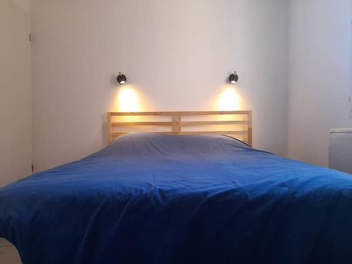 Gîte pour 2 personnes, avec terrasse à Ville-la-Grand - 3