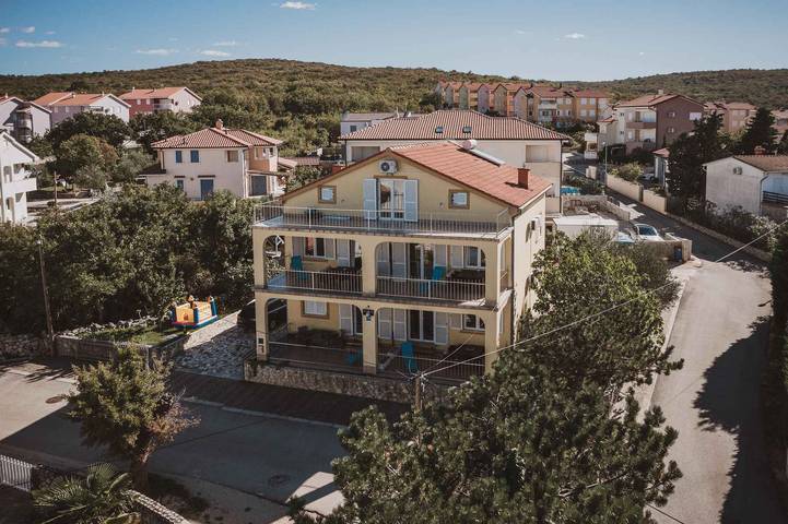 Lägenhet för 4 Personer, med trädgård i Kroatien