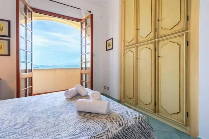 Hostdomus - Villa Verde in Noli, Riviera di Ponente