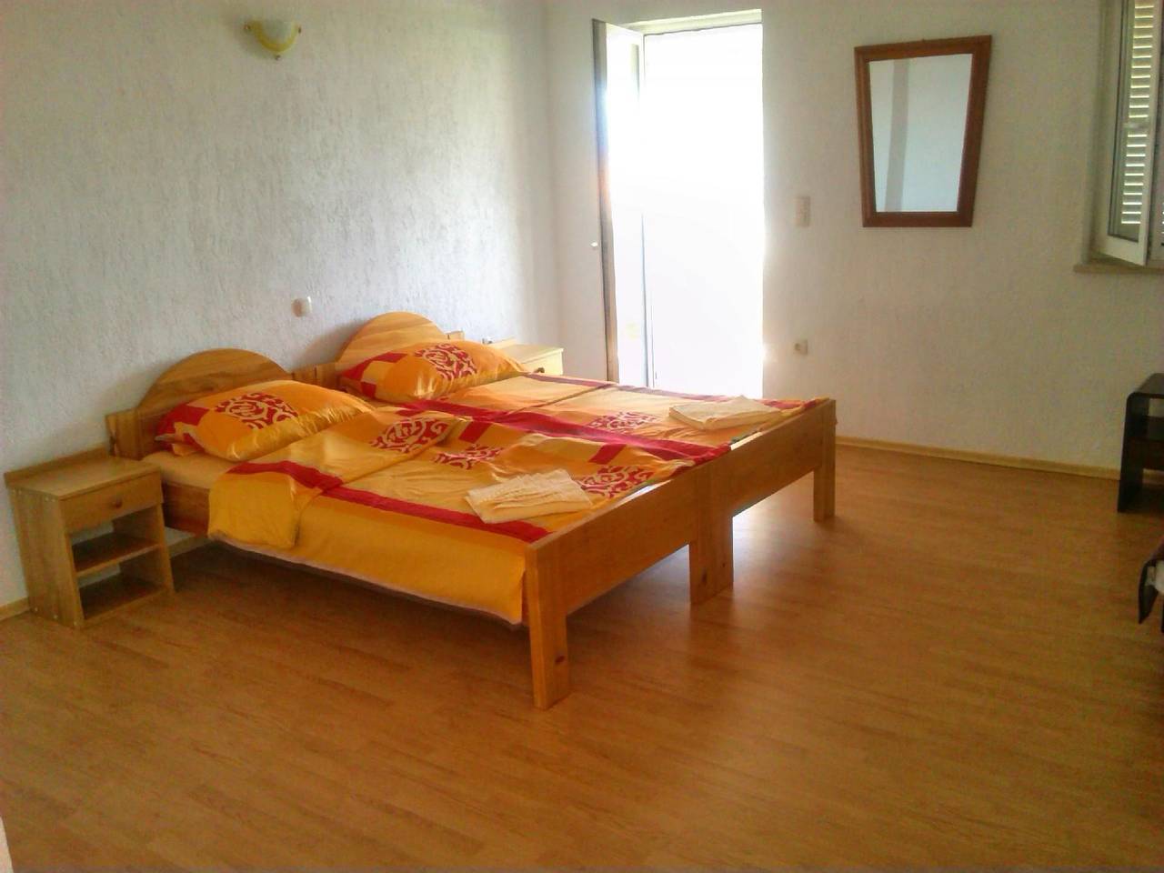 Ganze Ferienwohnung, Studio mit Terrasse in Povile, Primorje-Gorski Kotar