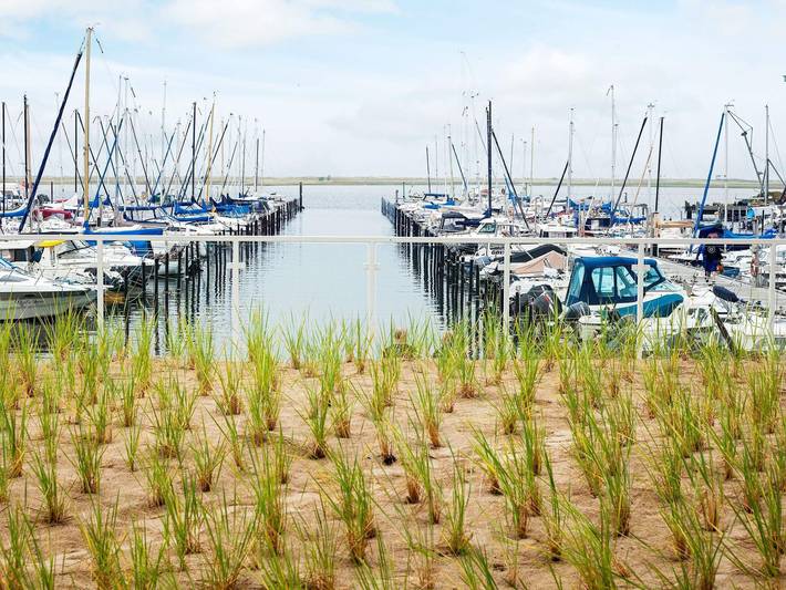 Ganze Wohnung, Moderne Marina-Wohnung mit Meerblick in Wendtorfer Strand, Wendtorf