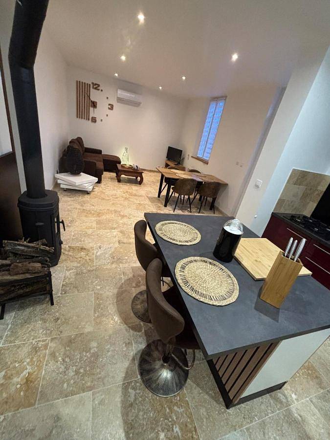 Location de vacances pour 4 personnes, avec jardin à Pessac-sur-Dordogne - 2