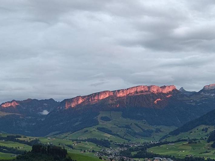 Gîte pour 6 personnes, avec vue et jardin, animaux acceptés à Appenzell - 2