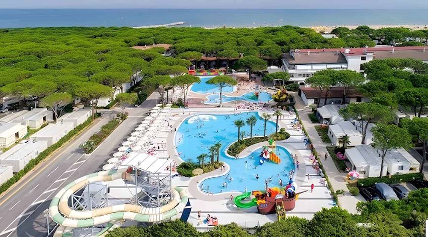 Wohnwagen für 5 Personen, mit Garten in Lido di Jesolo
