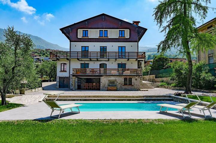 Villa for 15 personer, med have, husdyr tilladt - 1
