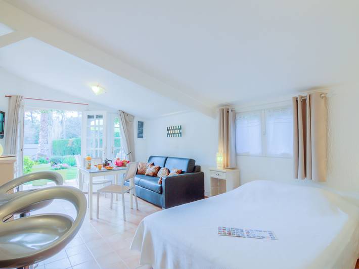 Ferienhaus für 4 Personen, mit Terrasse und Garten in Gassin - 4