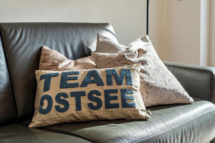 Ganze Wohnung, Ferienwohnung 'Strandperle' mit privater Terrasse in unmittelbarer Strandnähe in Ostseebad Zingst, Zingst