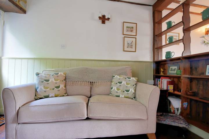 Lavender Cottage in Lyme Regis, Dorset