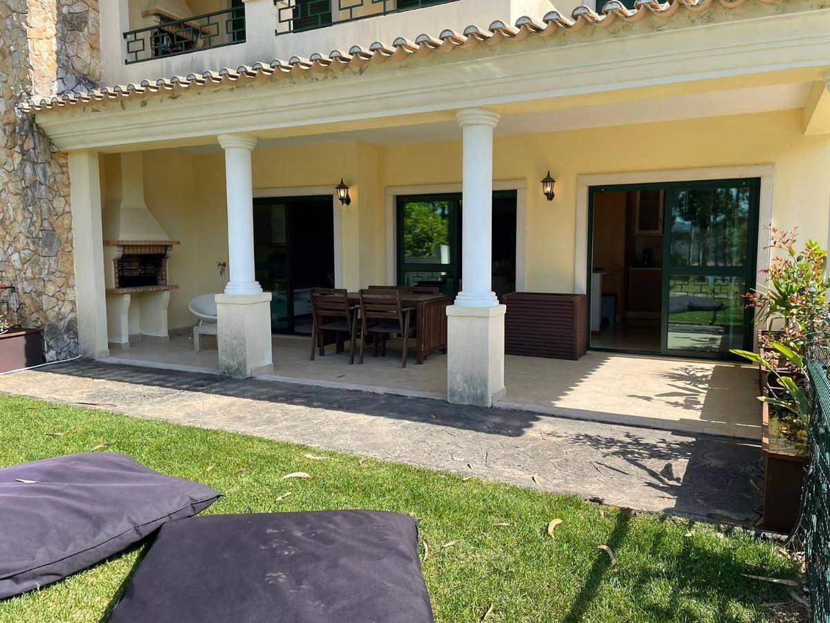 Apartamento inteiro, Two-Bedroom Apartment in Águas Belas, Distrito de Santarém