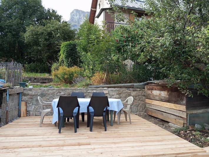 Gîte pour 6 personnes, avec vue et jardin à Saint-Jean-Saint-Nicolas - 2