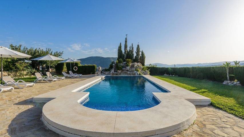Casa rural para 3 personas, con piscina en Periana - 2