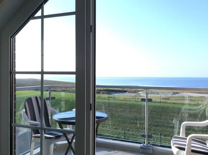 Ferienwohnung für 4 Personen, mit Meerblick und Balkon sowie Balkon/Terrasse in Duhnen
