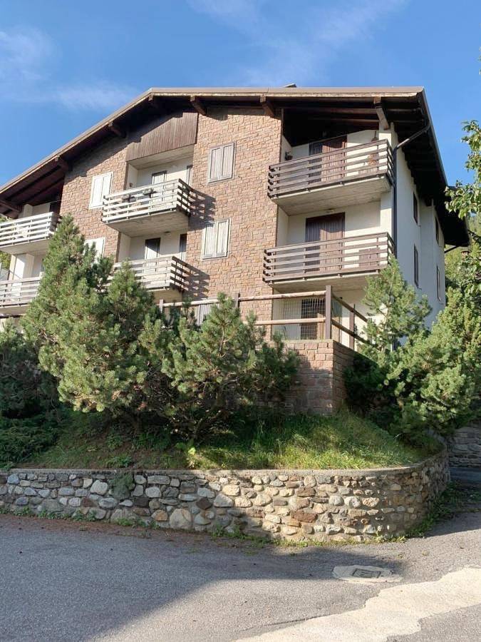 Gîte pour 6 personnes, avec jardin et vue, animaux acceptés à Temù - 2