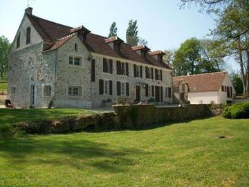 Gîte pour 6 personnes, avec terrasse à Aulnoy