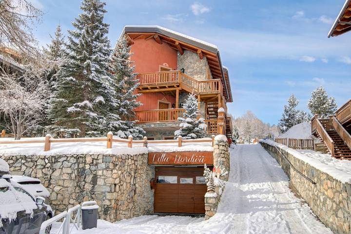 Casale per 2 persone, adatto a famiglie con bambini in Lombardia