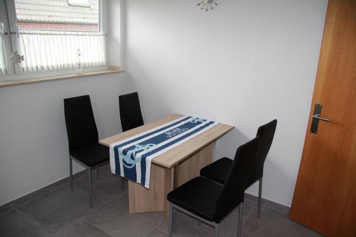 Ferienwohnung für 2 Personen, mit Terrasse und Garten in Wesel - 4