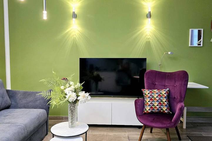 Ferienwohnung für 5 Personen, mit Pool und Garten sowie Whirlpool in Dessau-Roßlau